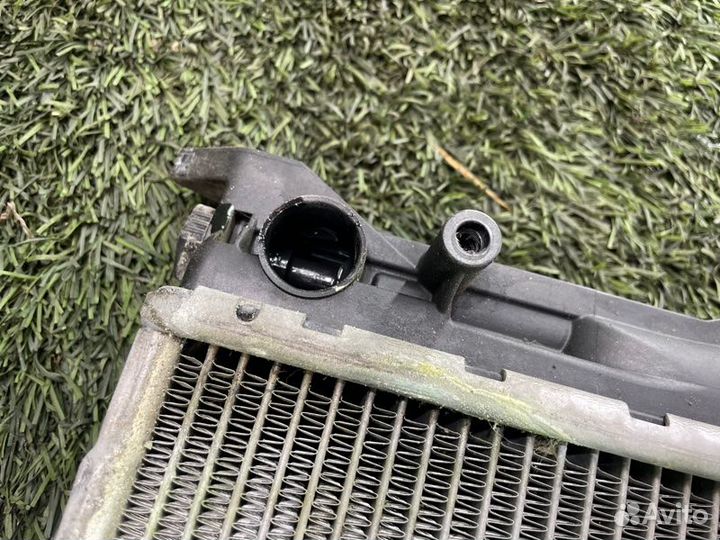 Радиатор охлаждения двигателя Bmw X1 E84 N20B20