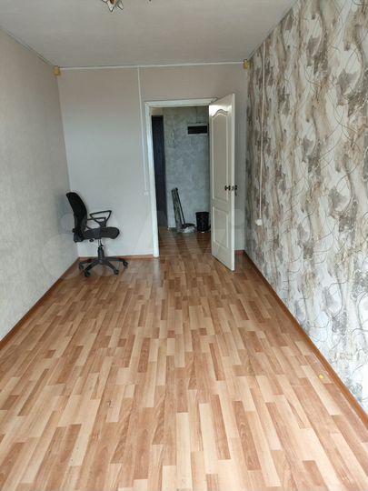 2-к. квартира, 46 м², 1/3 эт.