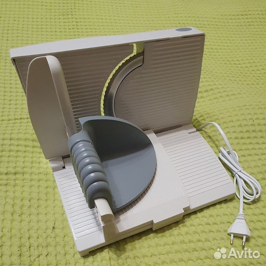 Универсальная ломтерезка