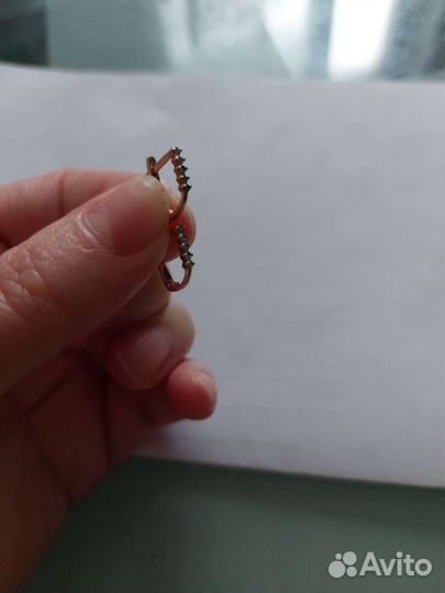 Золотые серьги