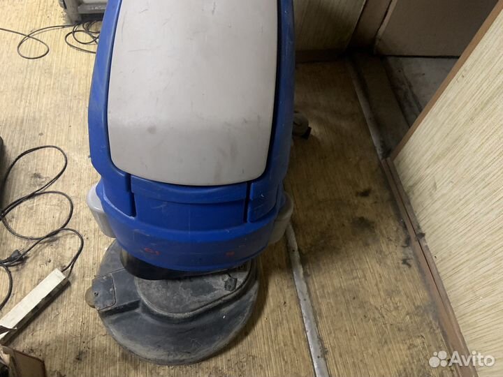 Аккумуляторная поломоечная машина columbus ra 55