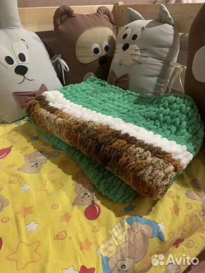 Плед детский вязаный