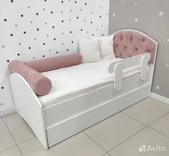 Детская кровать Классика 200 х 90 лдсп