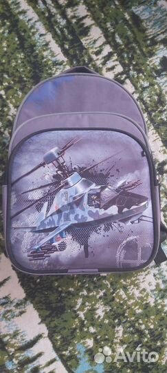 Портфель школьный для мальчика