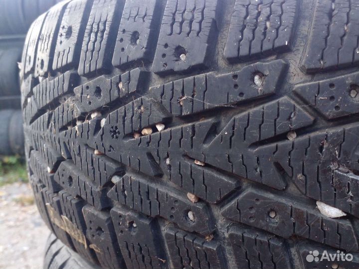 Nokian Tyres Hakkapeliitta 7 185/60 R15