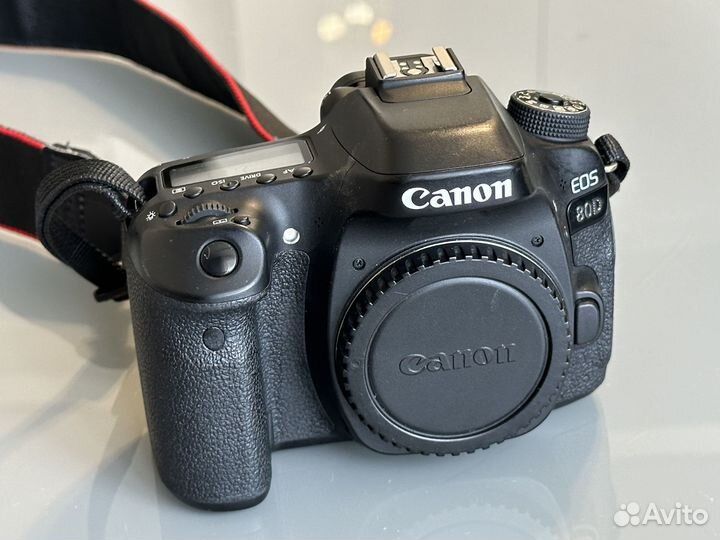 Фотоаппарат Canon 80D Canon Body