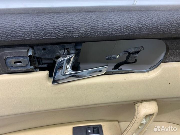 Обшивка двери задняя левая Volkswagen Phaeton BGH