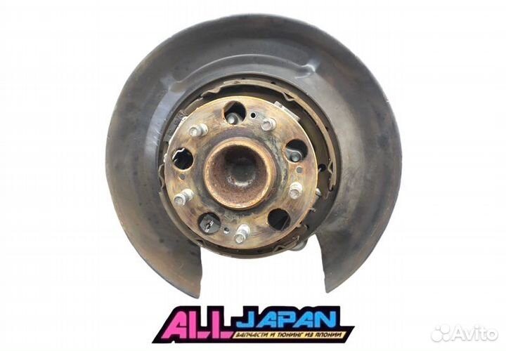 Кулак задний, ступица, цапфа задний левый Honda