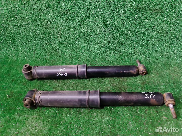 Амортизатор задний Renault Megane II (2002—2006)