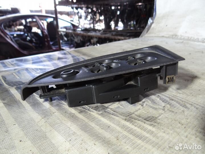 Блок управления стеклами Dodge Intrepid 1998-2004