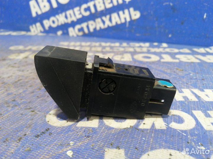 Кнопка TCS Off Hyundai Sonata 4 седан 2005