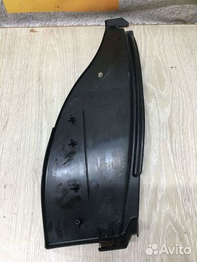 Подкрылок задний Nissan almera G15 Прав