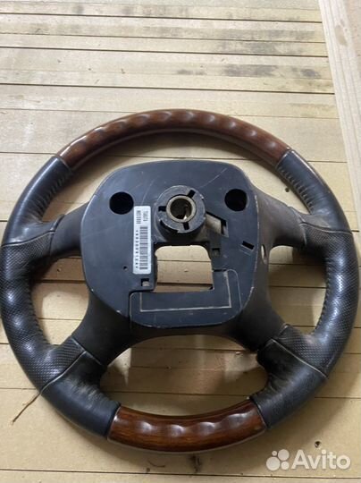 Руль на mitsubishi pajero 3