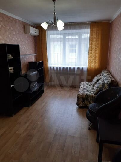2-к. квартира, 40 м², 5/5 эт.