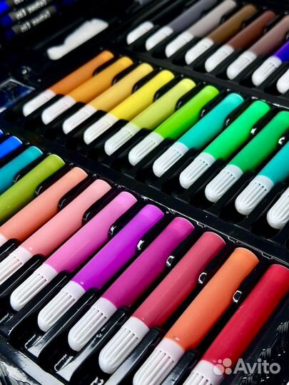 Набор для творчества и рисования в чемоданчике