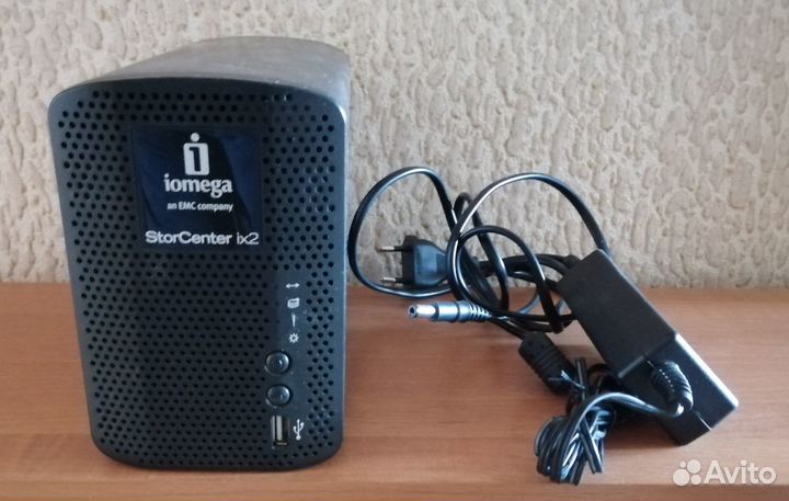 Сетевое хранилище Iomega StorCenter ix2-200 4 тв