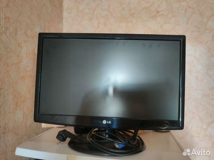 Монитор для компьютера LG