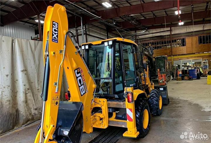 Экскаватор-погрузчик JCB 3CX PLUS, 2023