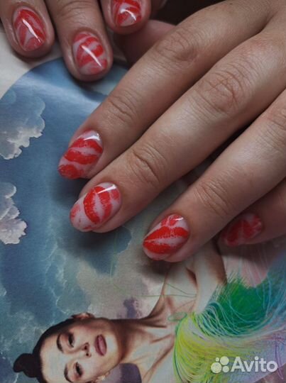 Маникюр и педикюр