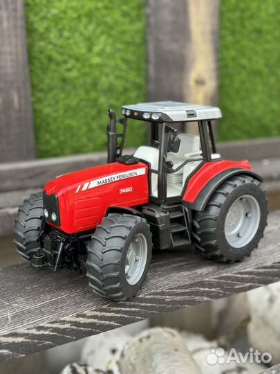 Bruder трактор
