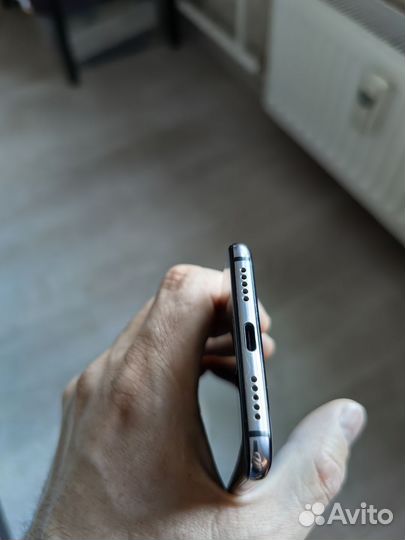 HUAWEI P20 Pro, 6/128 ГБ