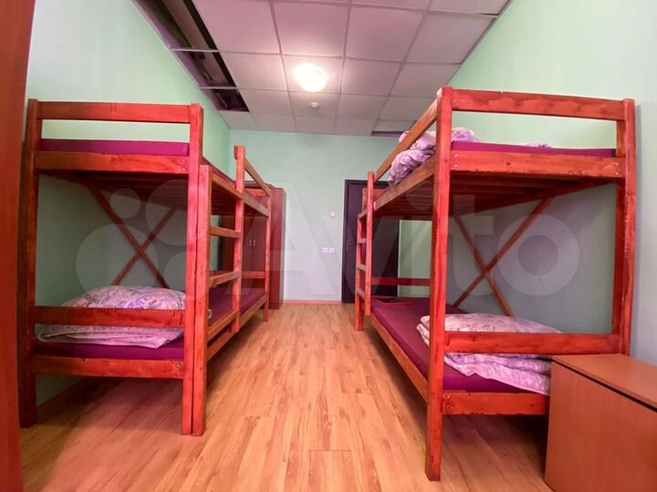 Комната 25 м² в > 9-к., 5/5 эт.