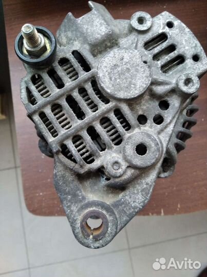 Генератор на запчасти Мазда,Форд
