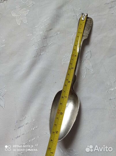 Антикварная серебряная столовая ложка