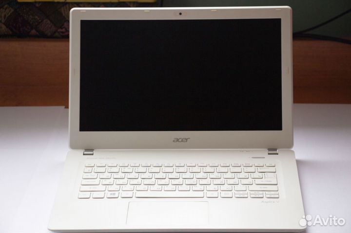 Ноутбук Acer aspire v3 371g series на SSD