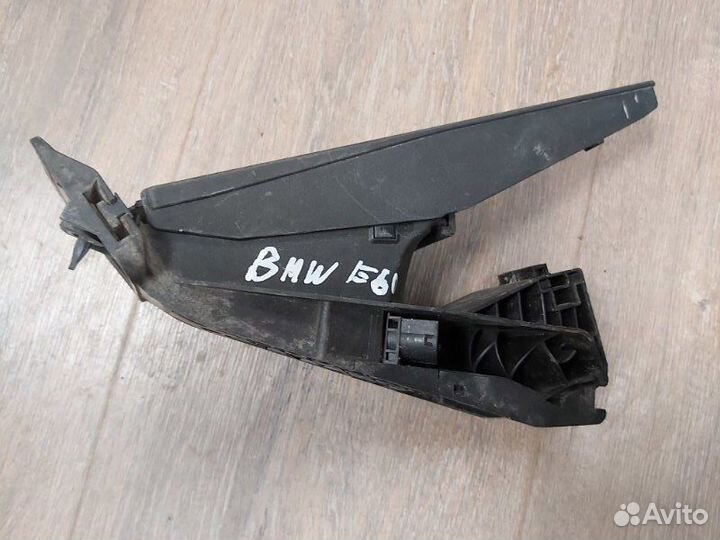 Педаль газа Bmw 525I E60 N52B25AF 2006