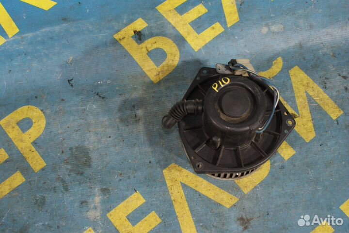 Моторчик печки Nissan Primera P10