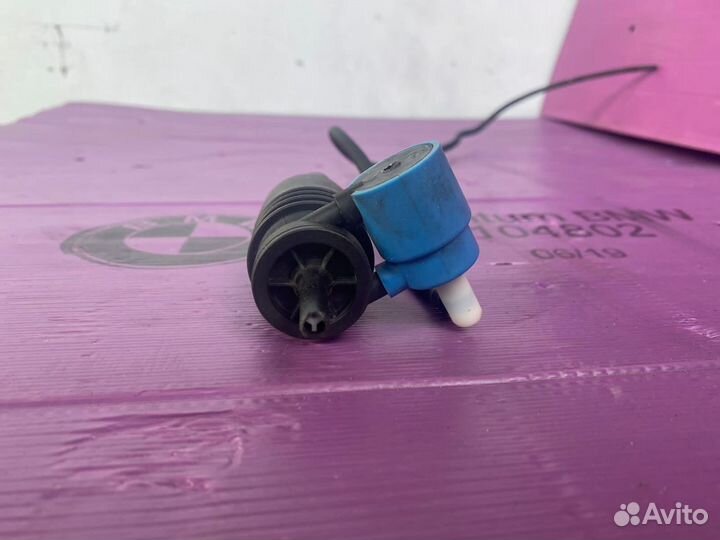 Насос стеклоомывателя Porsche Cayenne, VW Touareg