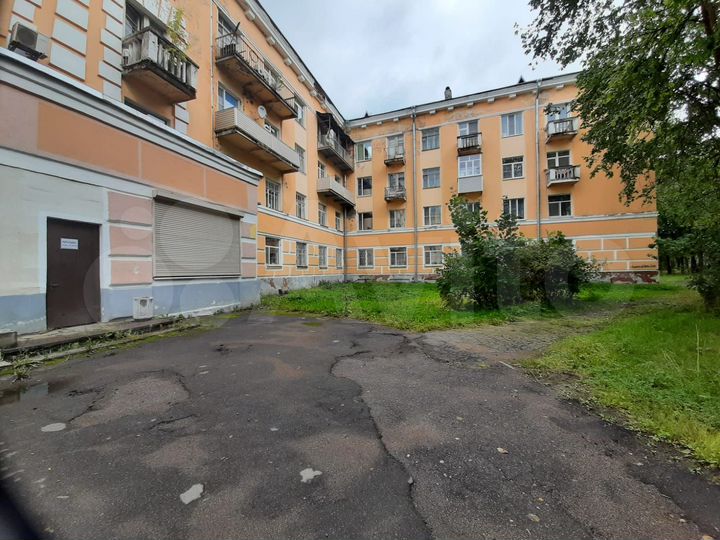 Торговые, общепит, офис 41,5 и 104,9 м²