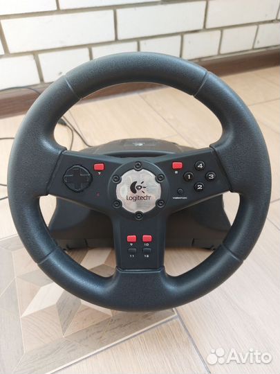 Игровой руль Logitech Formula Vibration Feedback