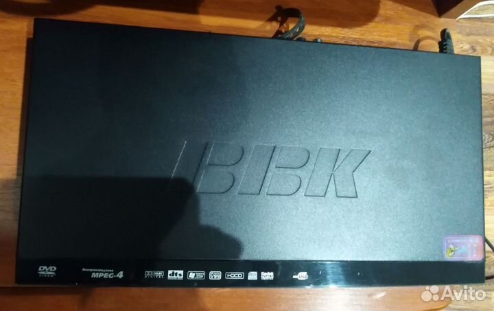 Видеомагнитофон ввк