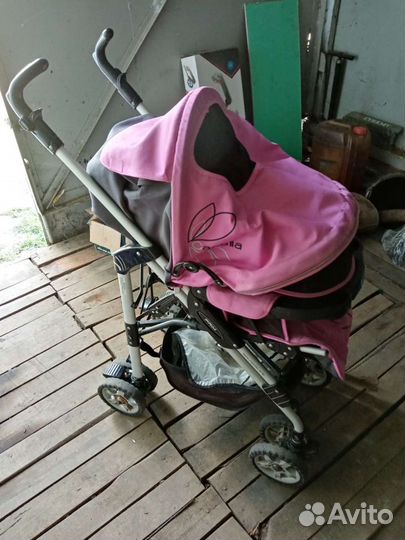 Прогулочная коляска