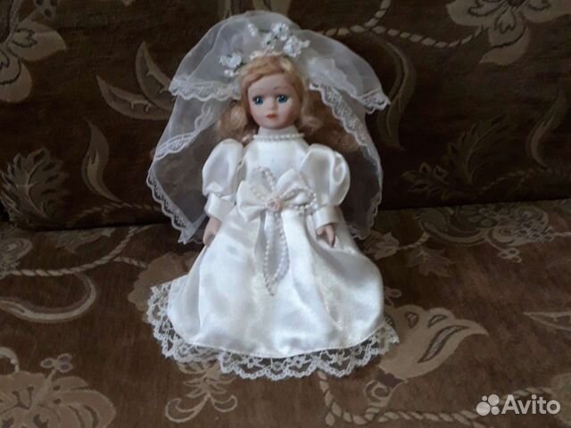 Кукла фарфоровая ручной работы