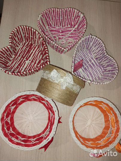 Подарки, копилка, блокноты, кашпо