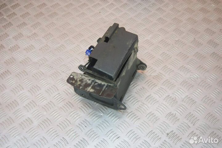 Короб под акб Suzuki VS750 Intruder