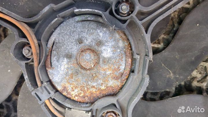 Вентилятор радиатора Citroen Berlingo, 1998