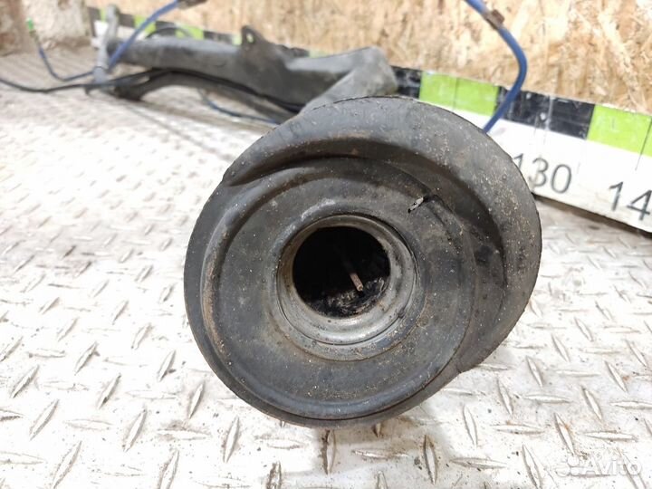 Горловина топливного бака Opel Vectra B