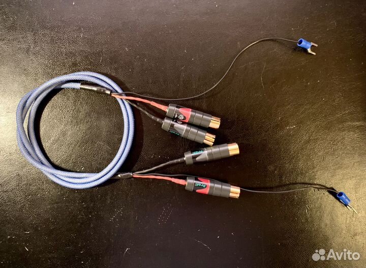 ASH Фонокабель RCA 1.2м серебро Япония новый