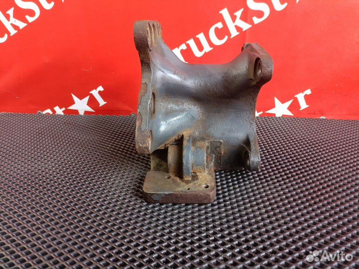 Кронштейн гура Daf XF105