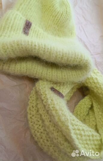 Комплект шапка и снуд женский