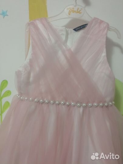 Платье нарядное для девочки 122 размер