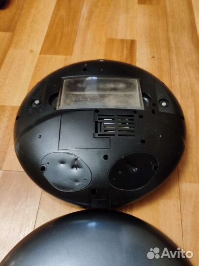 Робот пылесос Polaris 1012U