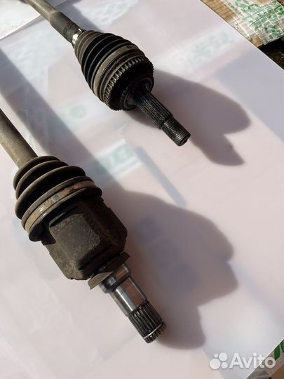 Продам привода тойота платц