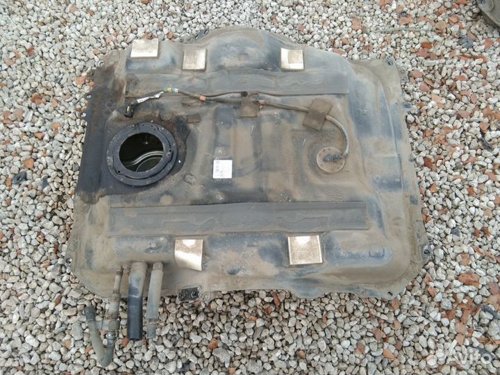 Бензобак Мазда CX-9