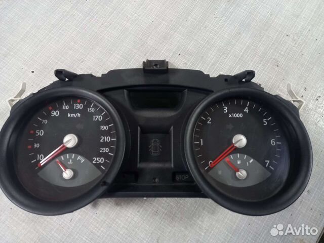 Панель приборов Renault Megan 2