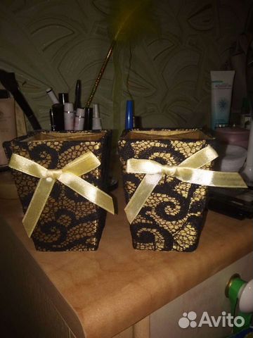 Стаканчики под кисти или косметику